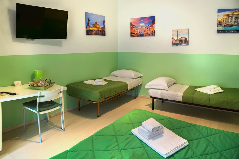 Quadruple Room photo 3