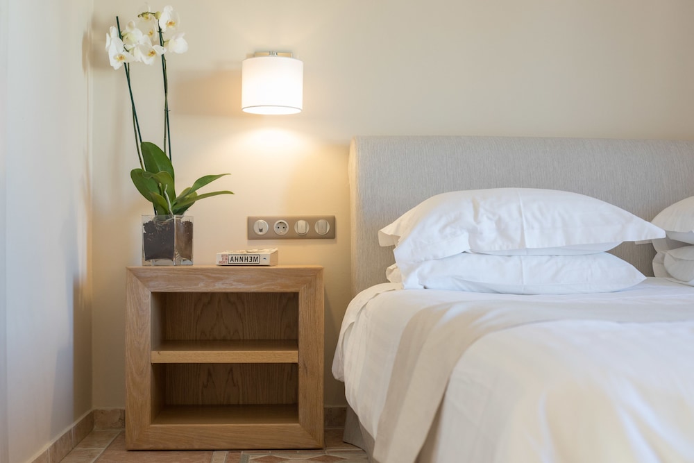 Superior Room, Garden View - Photo 7