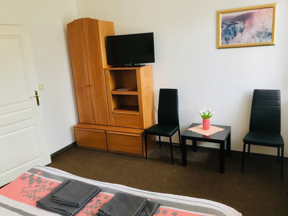 Standard Double Room (3) - Photo 3