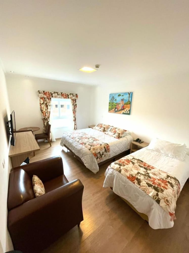 Premium Triple Room photo 3