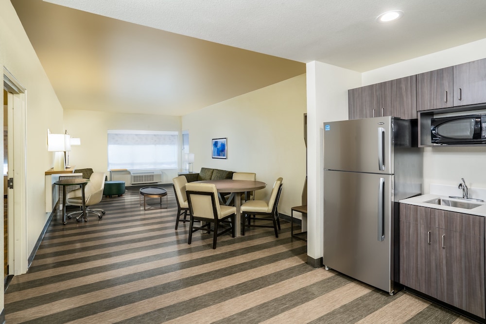 Suite, 1 Bedroom, Mobility Accessible (Accessible Shower) photo 1