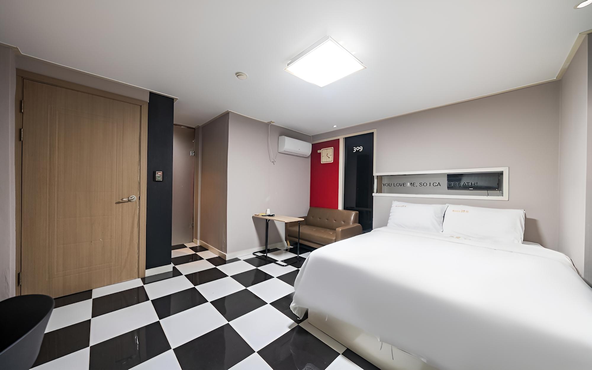 Room (Special Room) - Photo 1