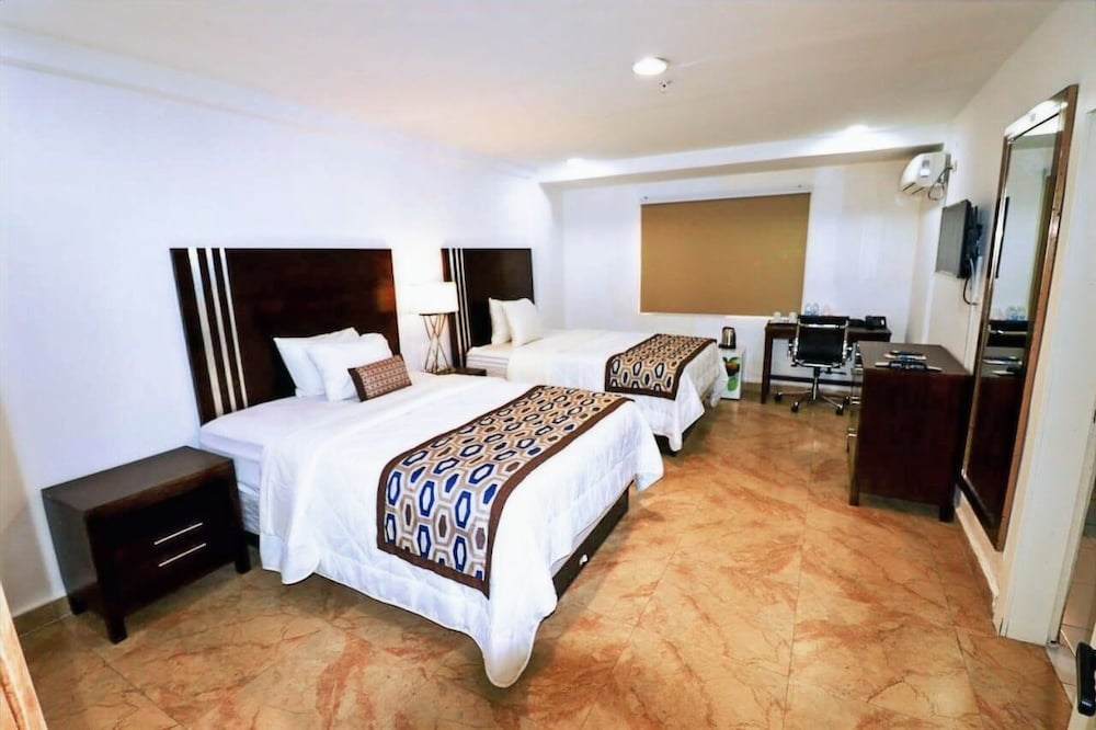 Deluxe Double or Twin Room, 2 Double Beds, Courtyard View photo 1