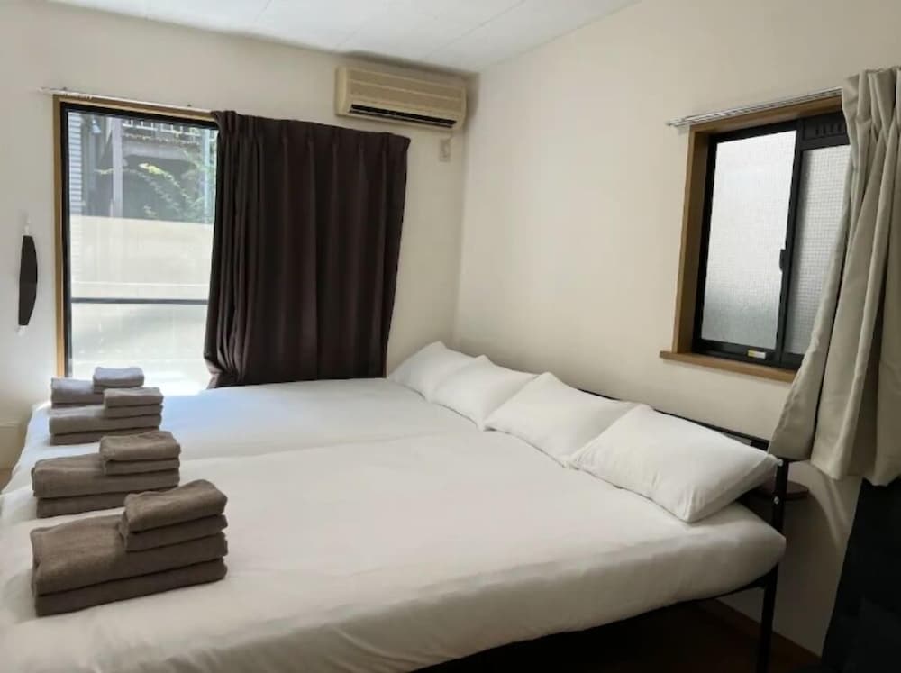 Basic Twin Room (105) photo 1