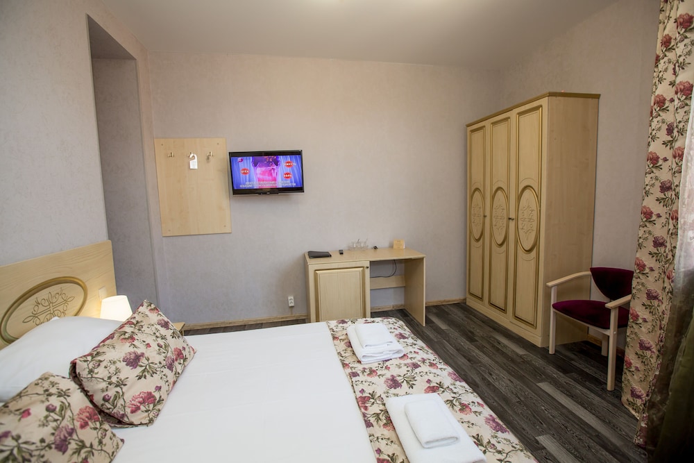 Standard Double Room Single Use photo 1