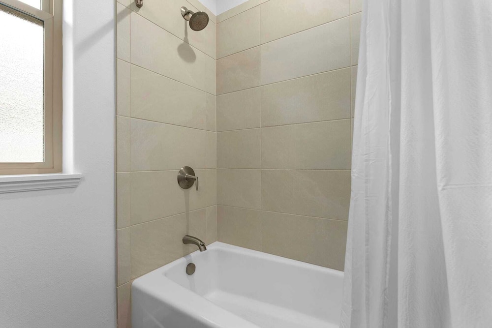 Villa (4 Bedrooms) photo 3