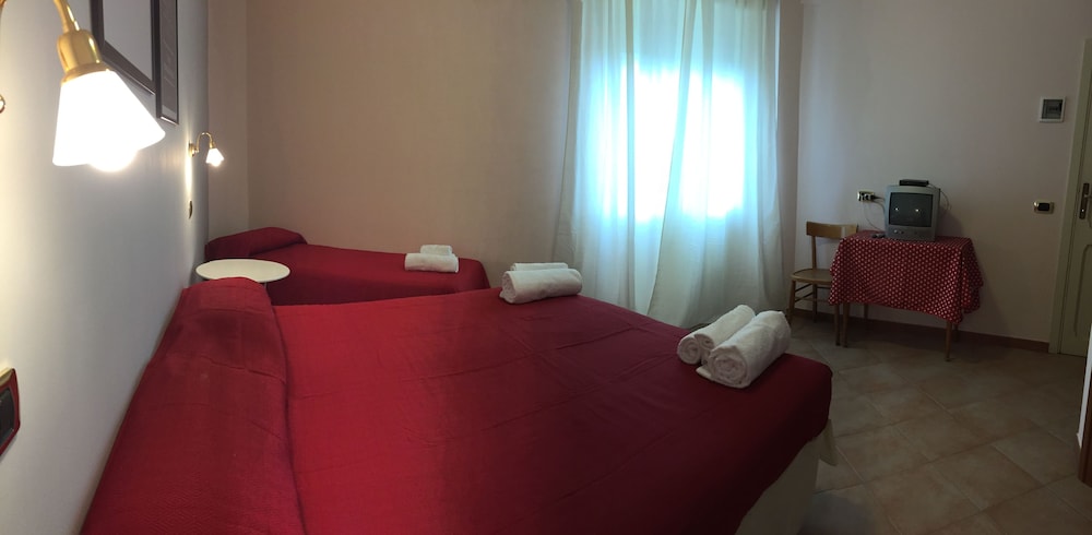 Triple Room photo 2