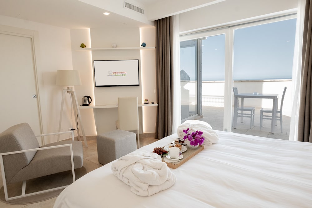 The 35 Exclusive Room - Photo 6