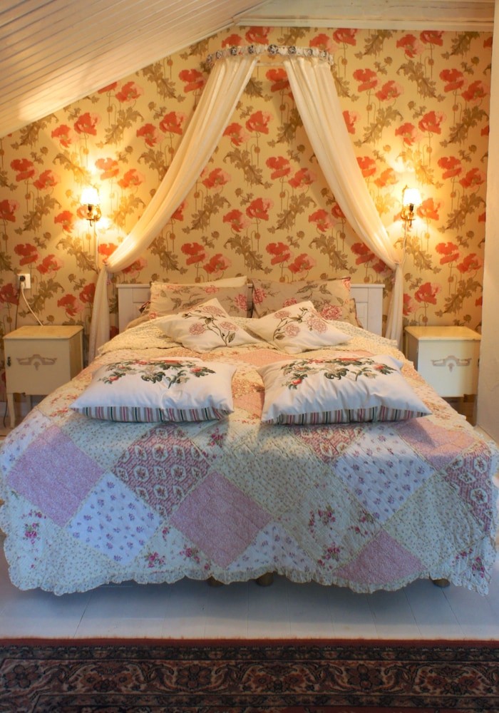 Bridal Chamber photo 1