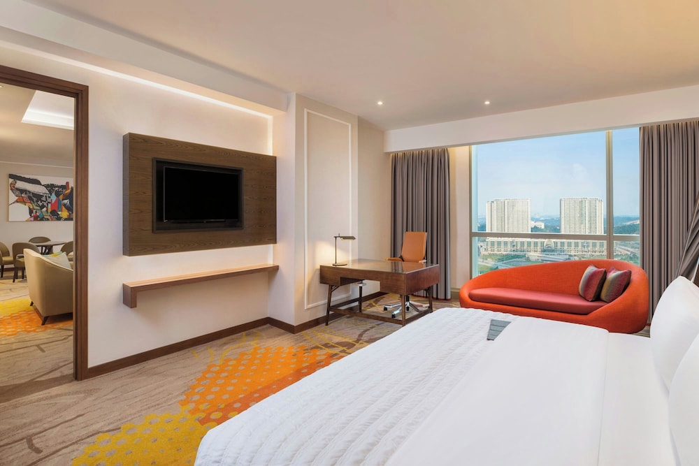 Club Suite, 1 Bedroom photo 2