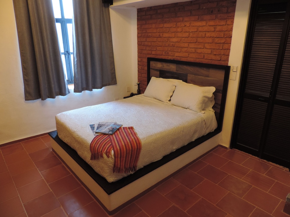 Basic Double Room photo 1