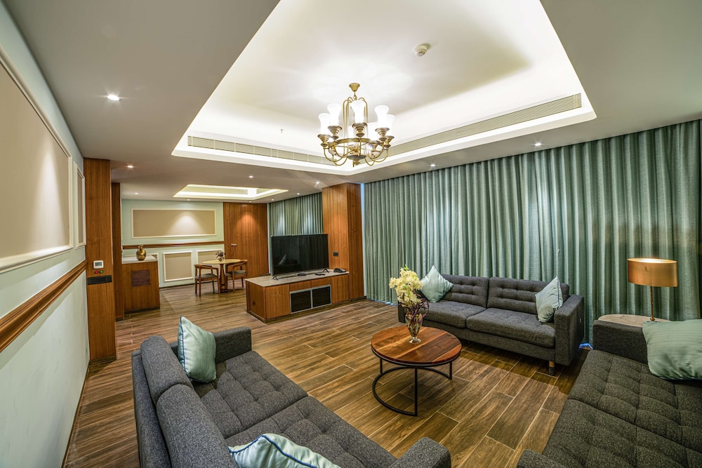 Suite (Studio)