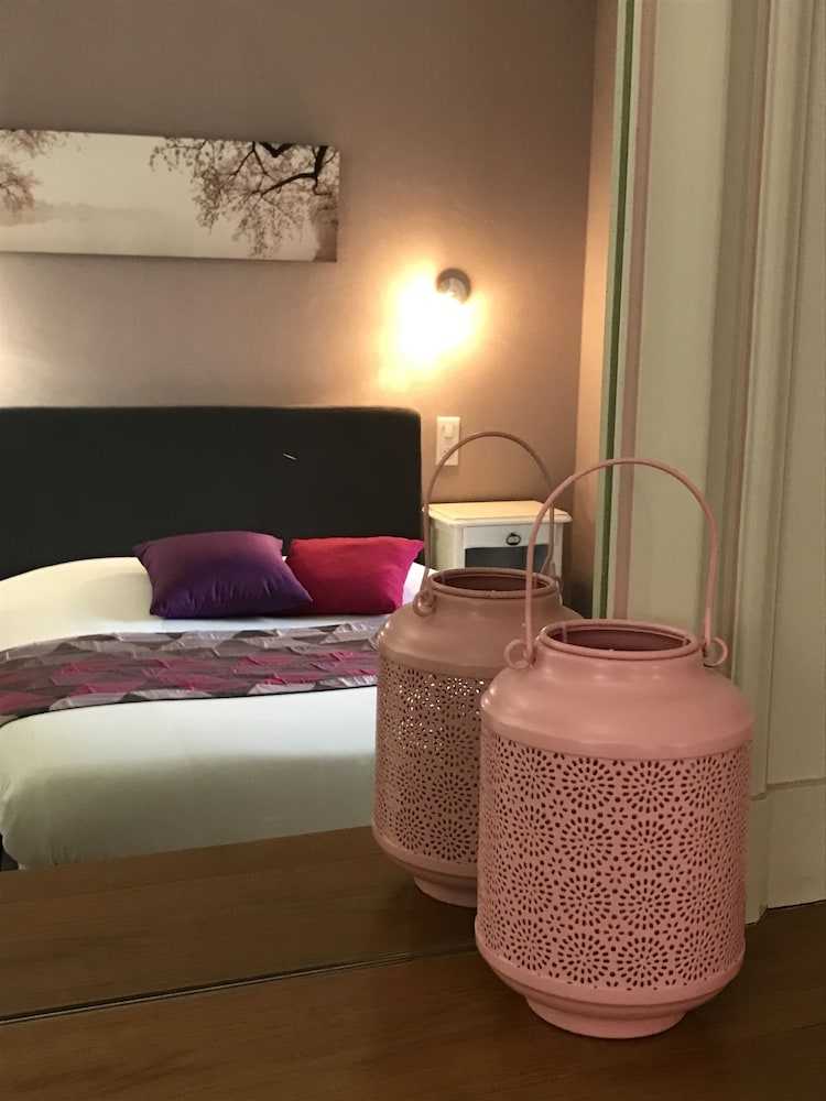 Standard Double Room photo 3