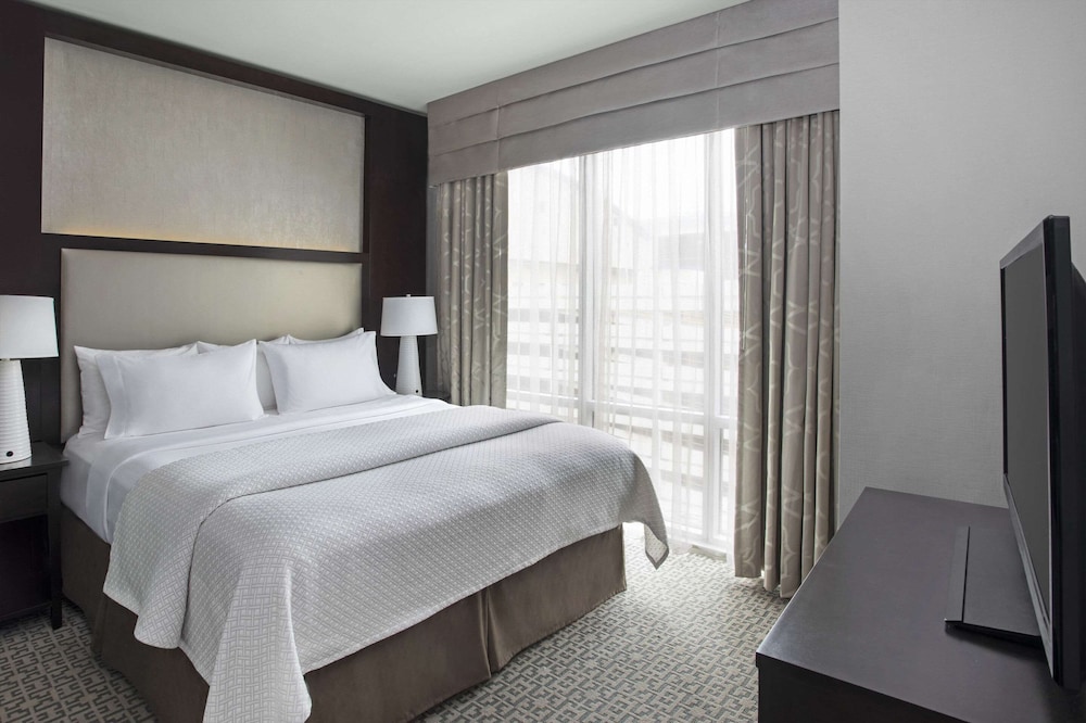 Suite, 1 King Bed