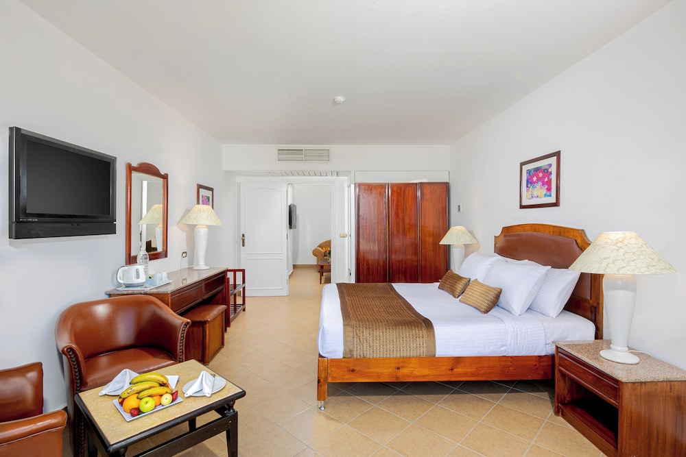Suite, Partial Sea View (2Adults + 1 Child)