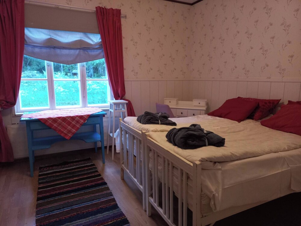 House, 2 Bedrooms, Balcony, Garden View photo 1