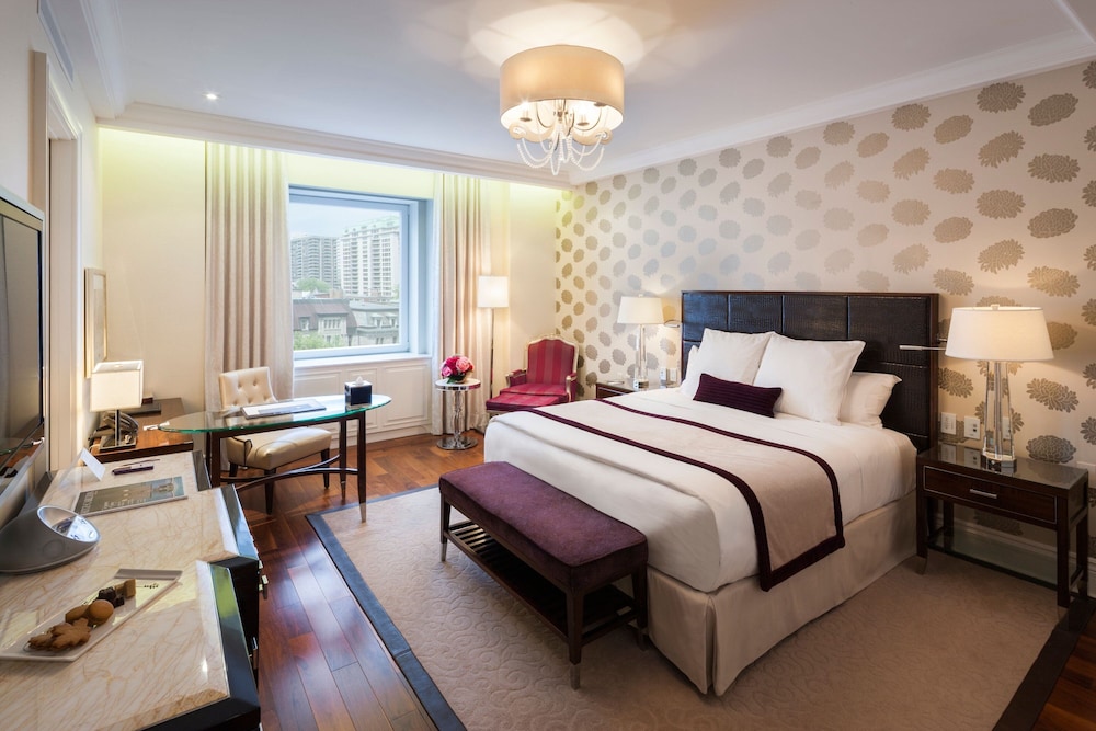 Signature Room, 1 King Bed