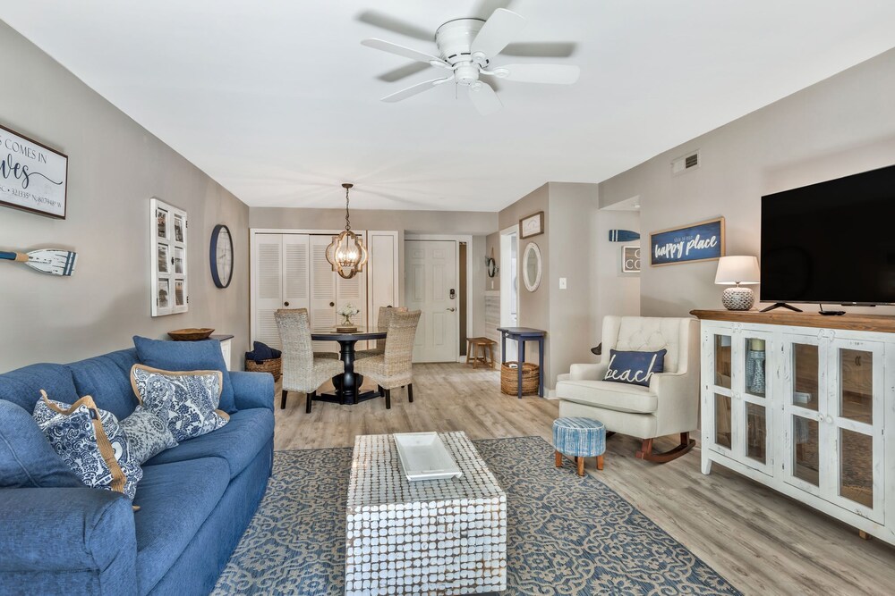 Villa, 1 King Bed with Sofa bed, Balcony, Garden View (1659 Bluff Villas)