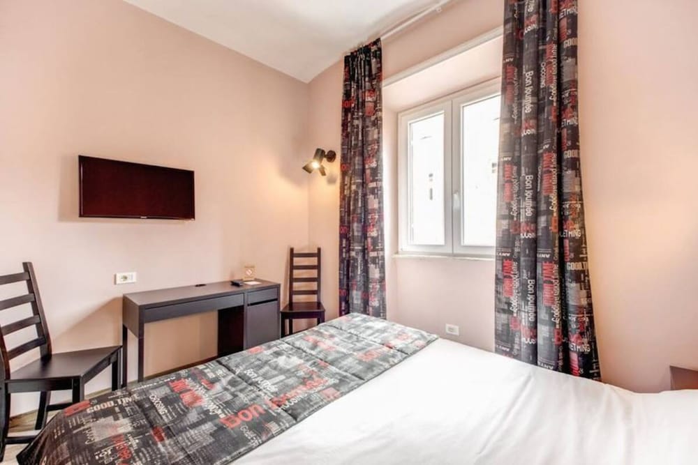 Classic Double Room photo 2