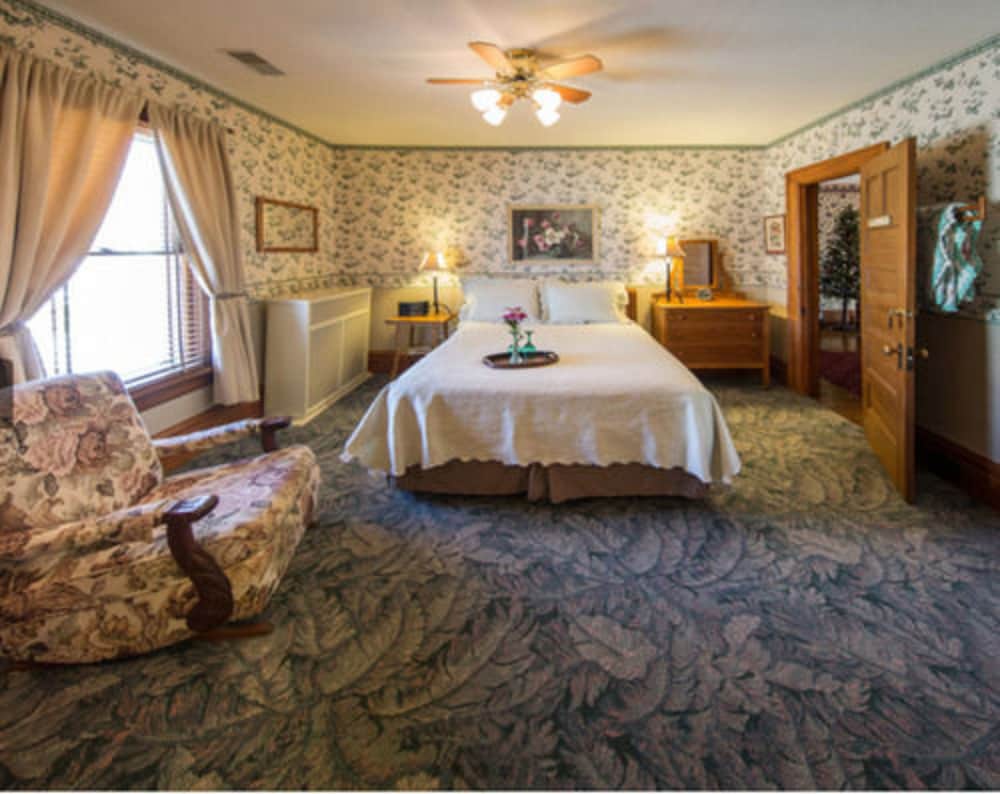 Room, Non Smoking, Private Bathroom (Lac Verde Room)
