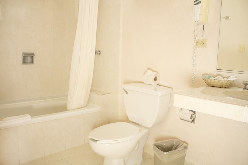 Standard Room - Photo 5