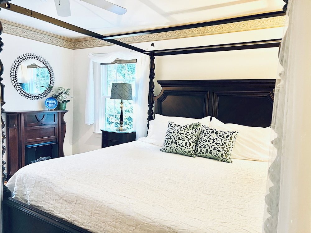 Azalea Suite photo 3