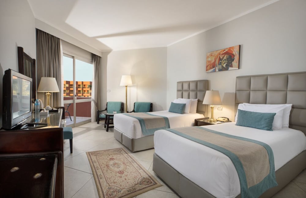Premium Triple Room - Photo 4