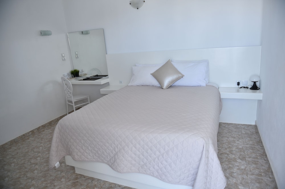 Classic Double Room, Sea View