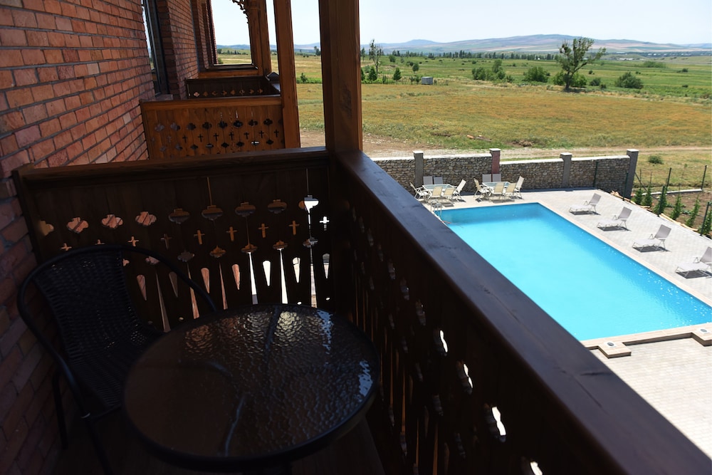 Standard Twin Room, Vineyard View photo 3