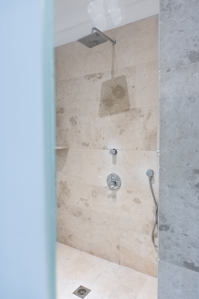 Standard Room - Photo 4