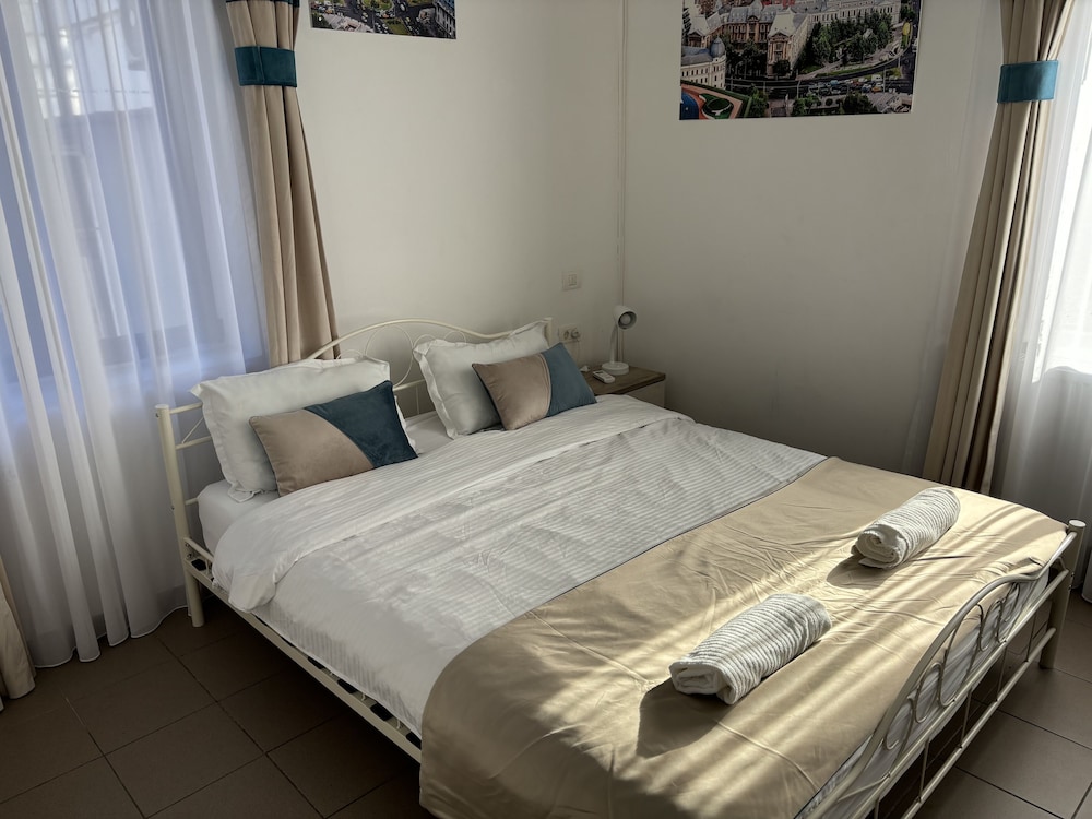 Standard Double Room photo 2
