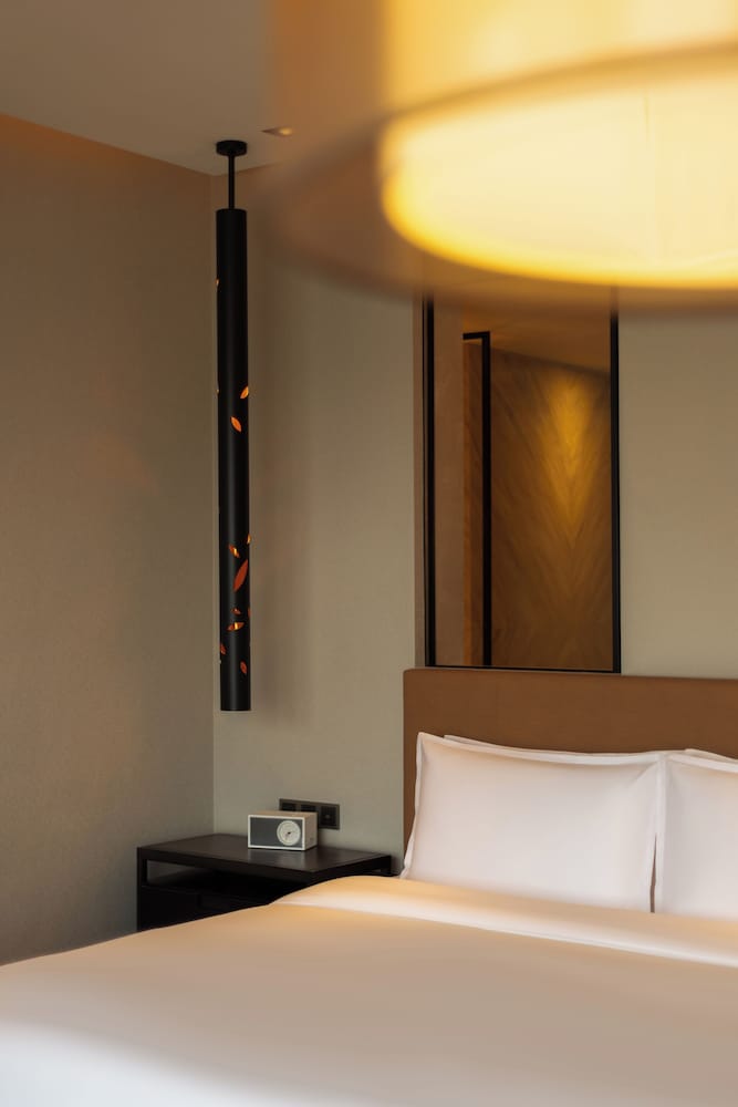 Room (Premier)