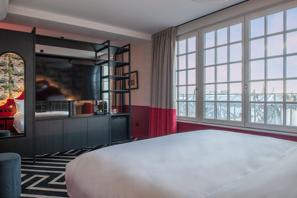 Signature Room - Photo 3