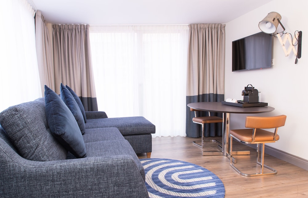 Studio Suite, 1 Double Bed photo 2