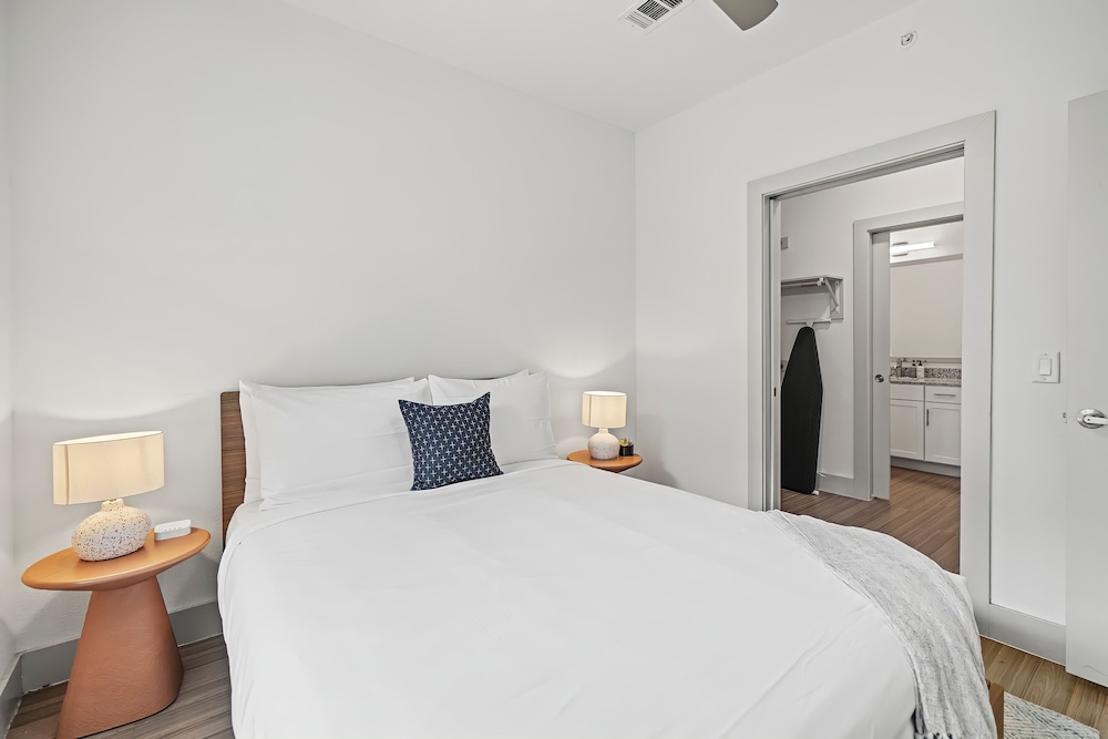 Premium Apartment, 2 Bedrooms - Photo 9