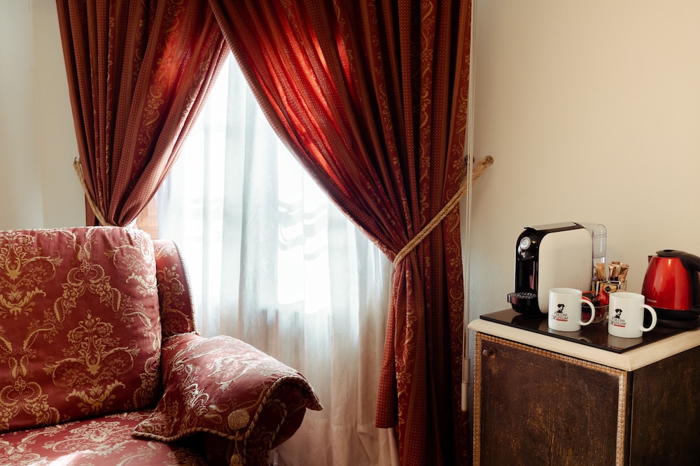 Junior Suite Tosca with balcony - Photo 5