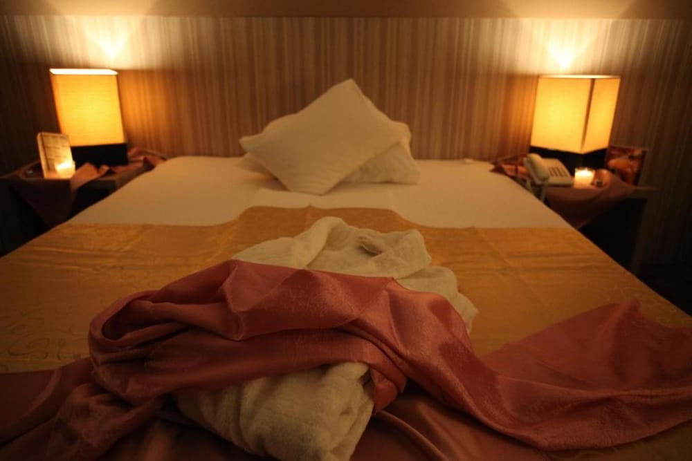 Superior Double or Twin Room - Photo 3