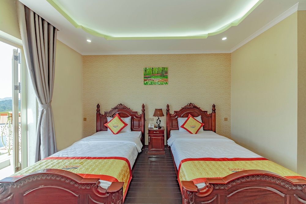 Double or Twin Room, Mountain View