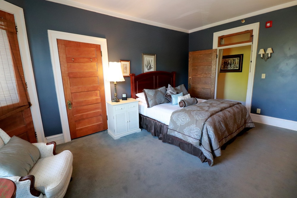Suite, 2 Bedrooms, Non Smoking, Balcony (Gladiolus) photo 3