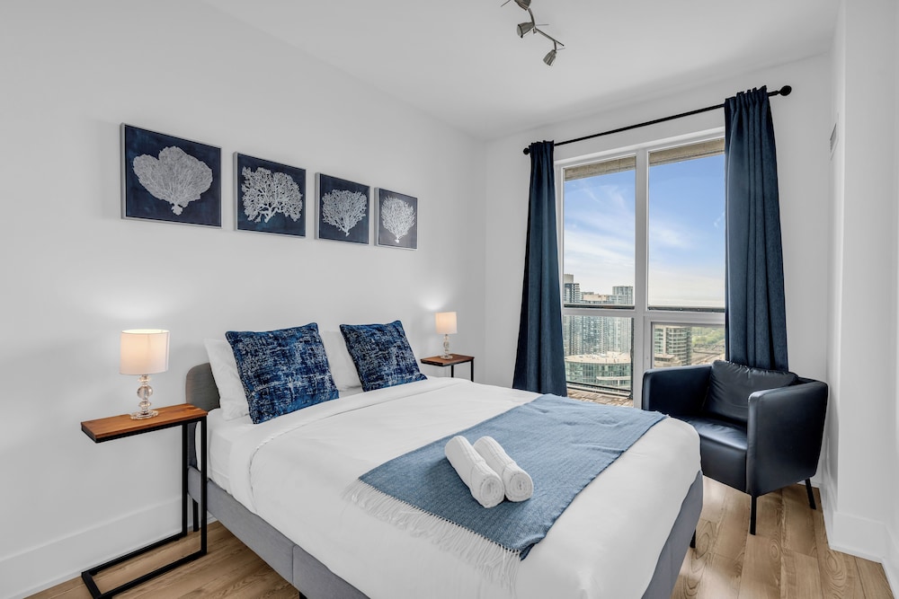 Classic Suite, City View
