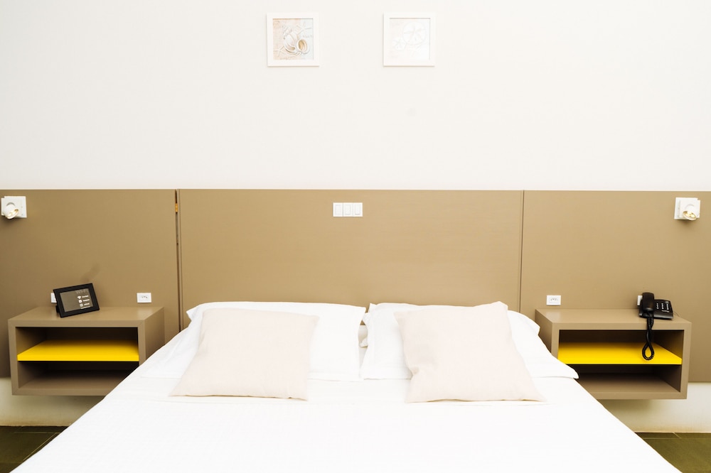 Double or Twin Room, Sea View photo 1
