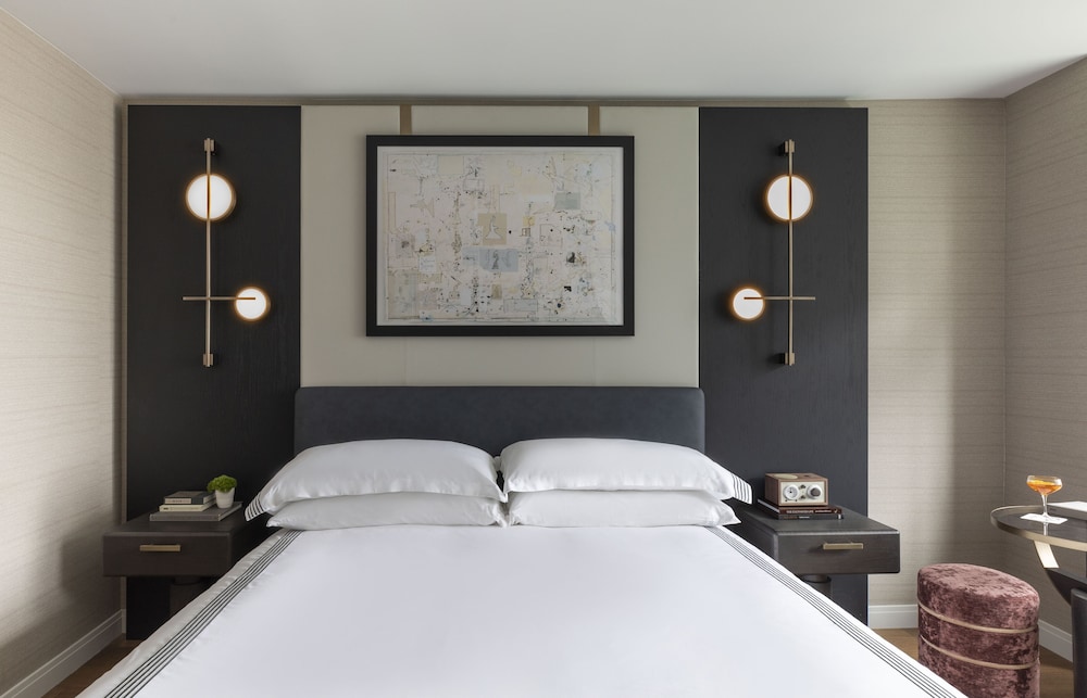 Room, 1 King Bed, Park View (High Floor Lounge)