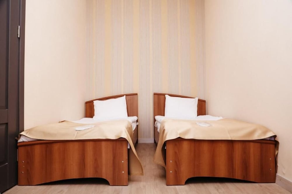 Standard Room, 2 Twin Beds photo 1