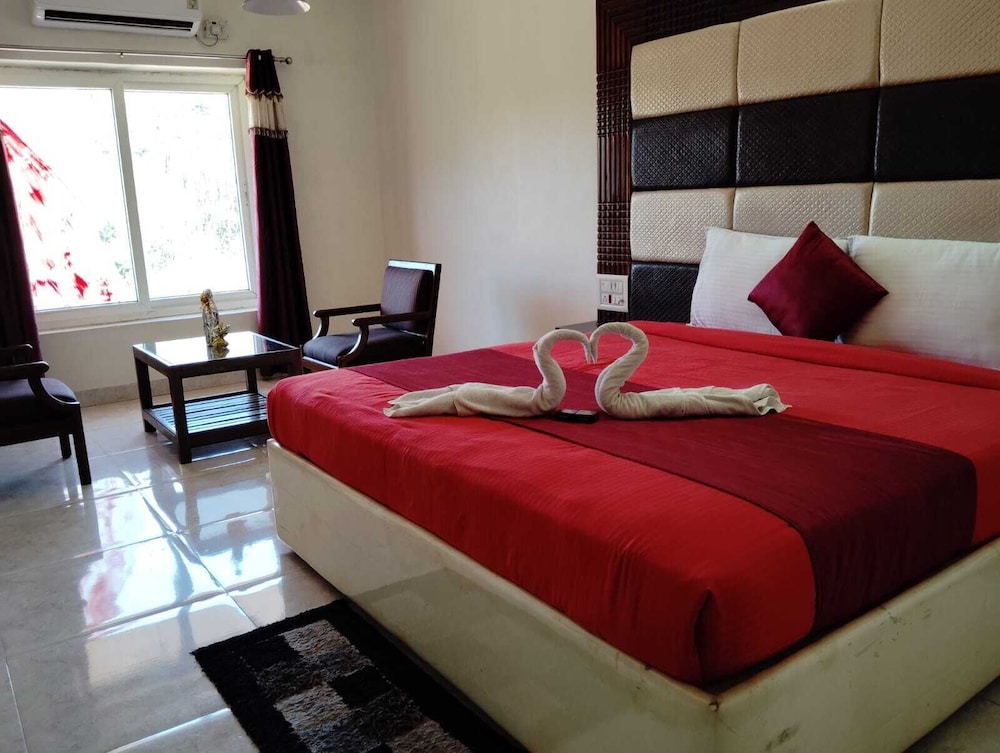 Deluxe Double Room, Valley View photo 2