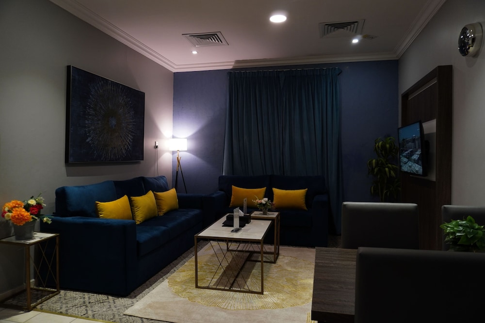 Apartment (Two-Bedroom Apartment) - Photo 17