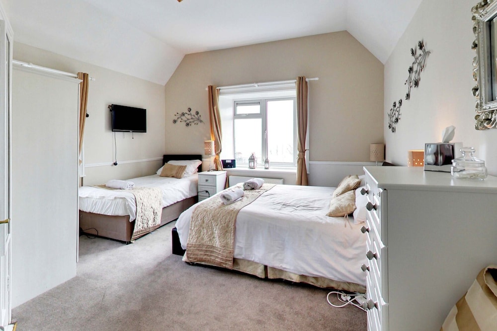 Signature House, Ensuite, Sea View
