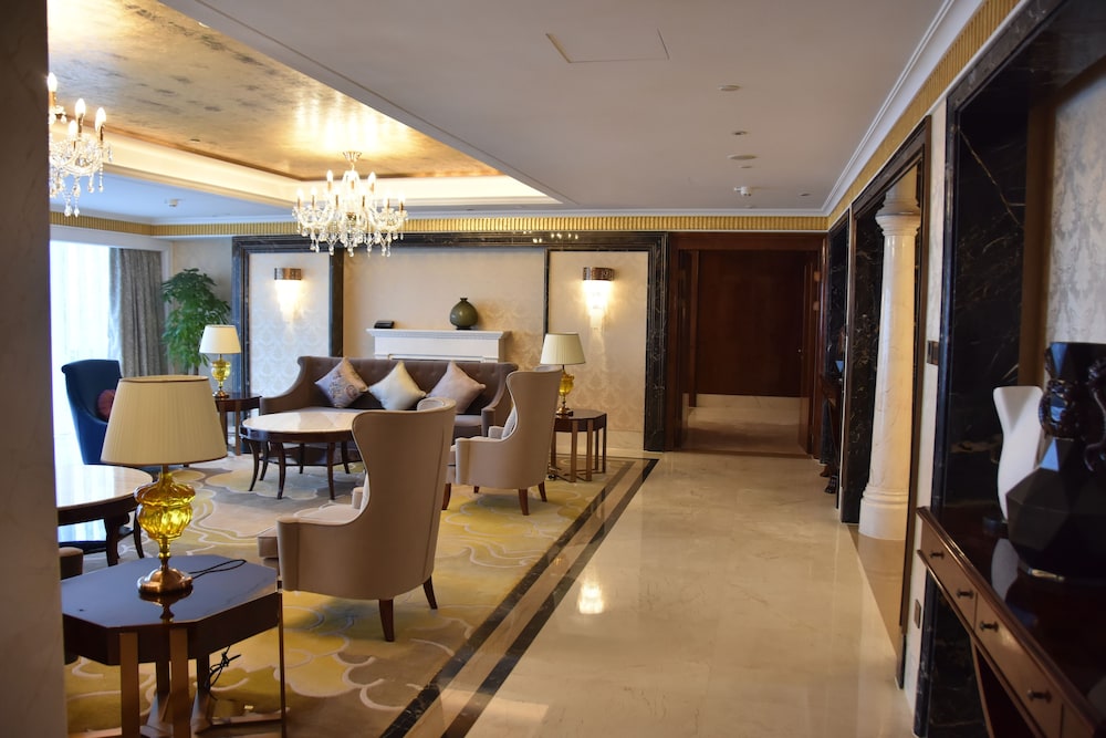 Presidential Suite, 1 King Bed photo 2