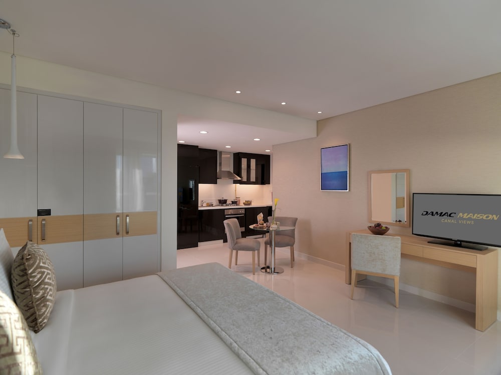 Deluxe Room (Downtown view)