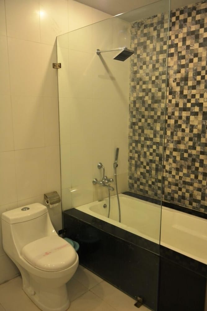 Prince Suite - Photo 6