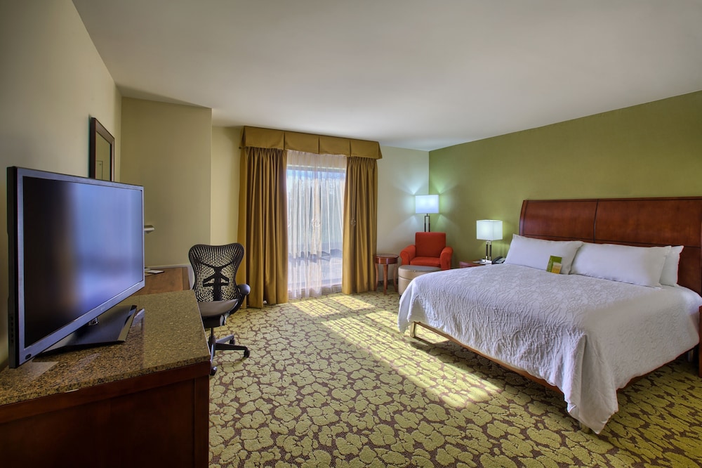 Room, Accessible photo 2